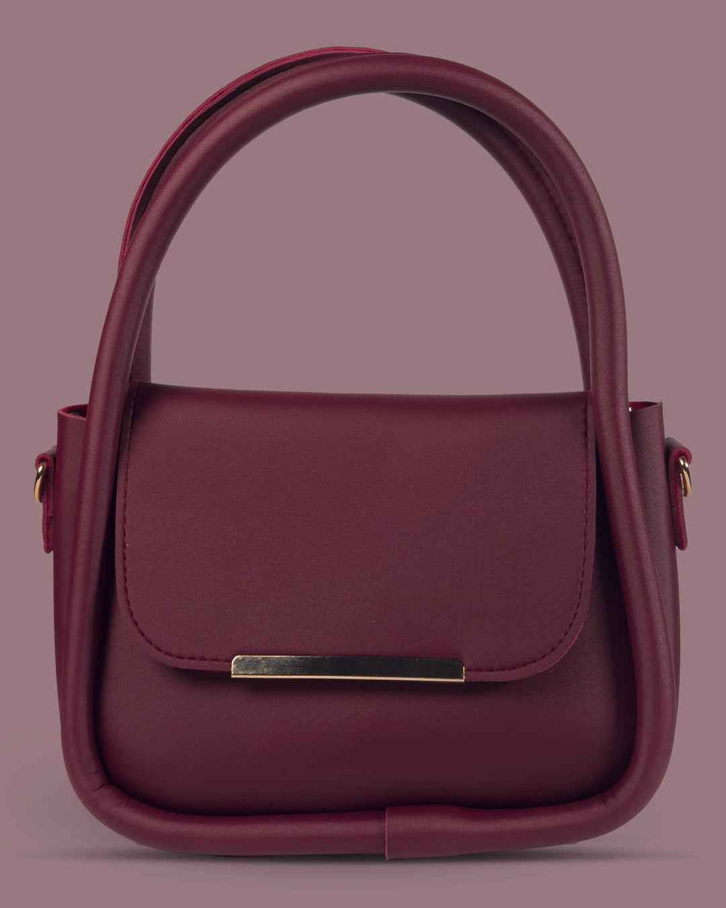 Crossbody Berry Baguette - Stylish and Practical