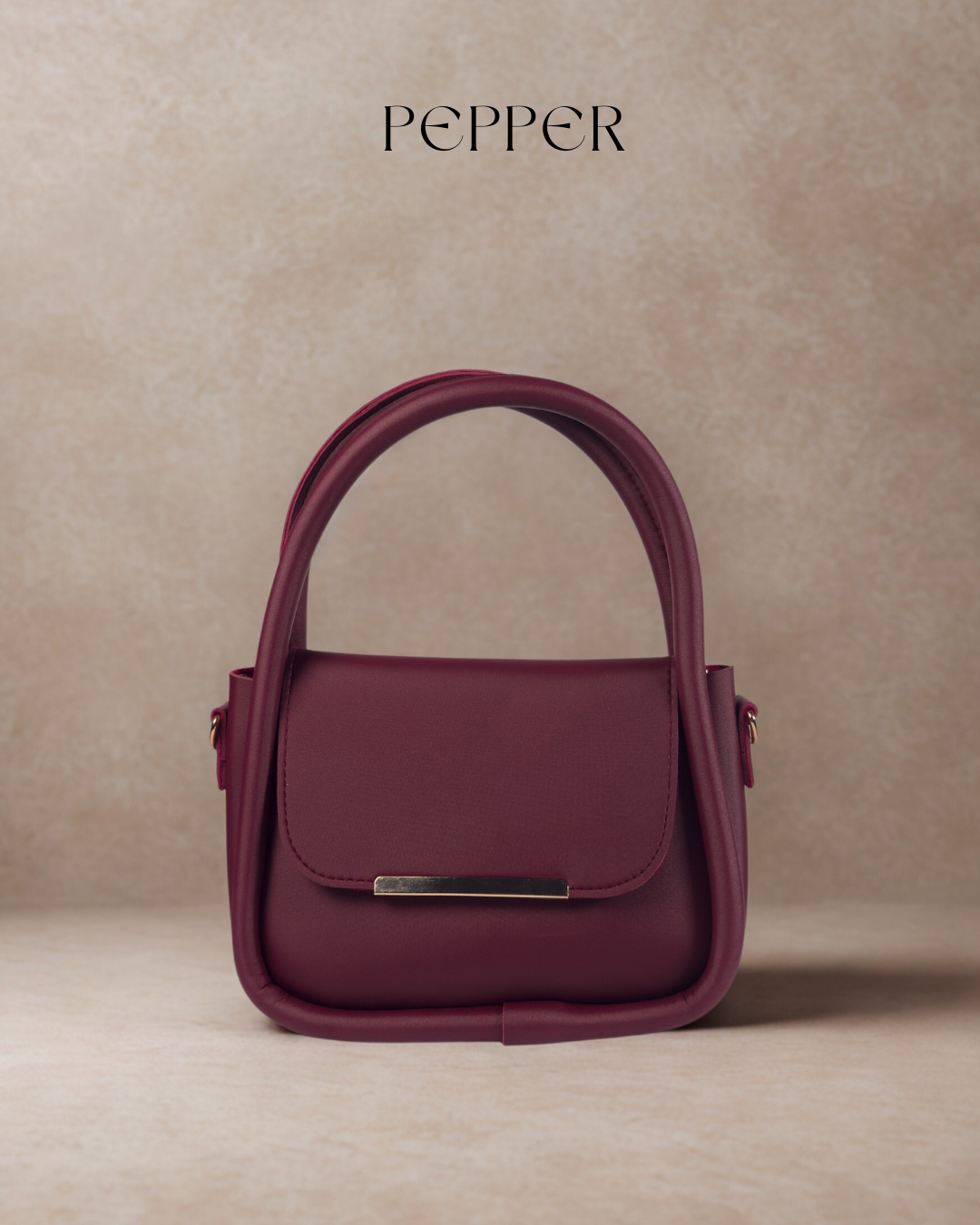 Crossbody Berry Baguette - Stylish and Practical