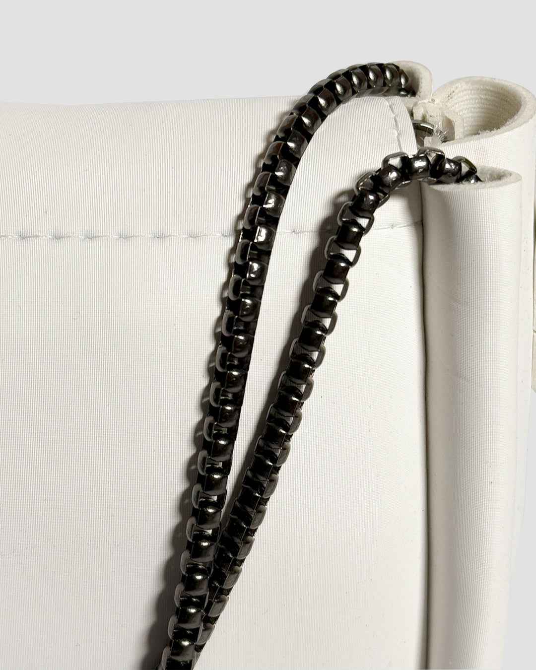 Sling Bag Ivory Orbit - Stylish and Versatile Accessory - Pepper