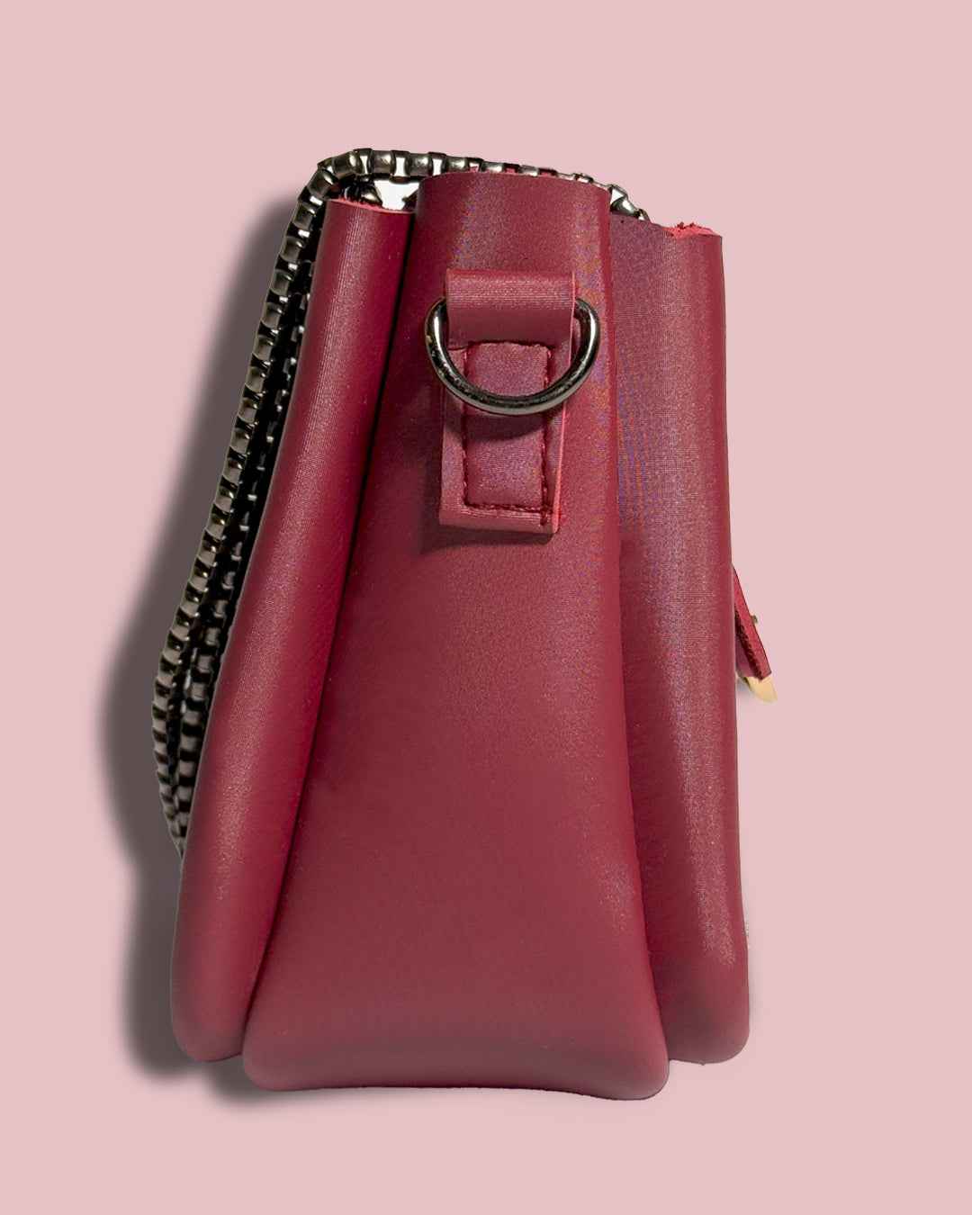 Sling Bag Berry Eclipse - Stylish and Functional Messenger Bag - Pepper